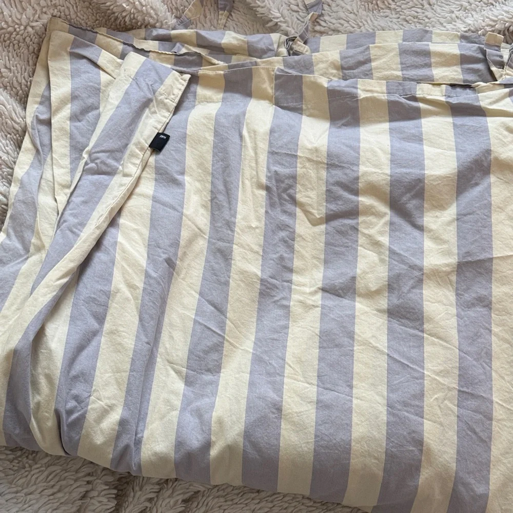 Striped Blue and White Duvet Cover - Classic Coastal Style